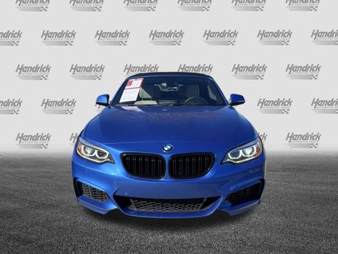 Used 2016 BMW M235i Convertible image 3