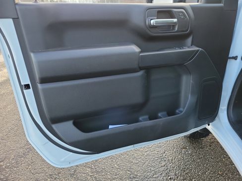 New 2026 GMC Sierra 3500 Pro w/ Convenience Package image 17