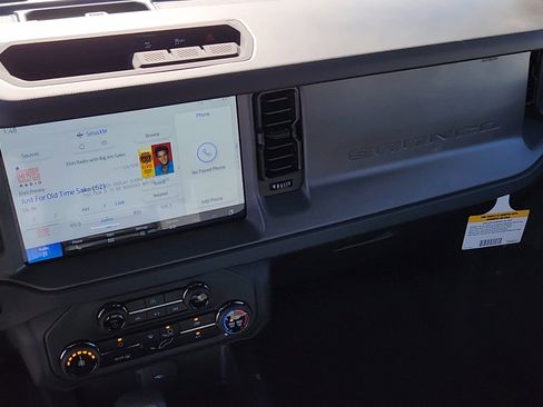 New 2025 Ford Bronco 2-Door image 19