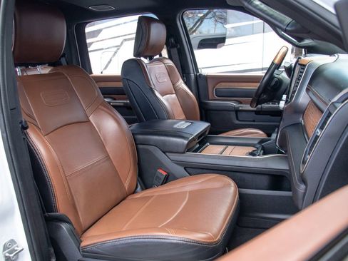 Used 2021 RAM 2500 Limited image 18