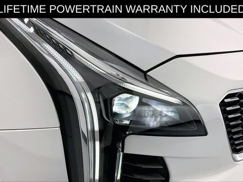 Used 2023 Cadillac XT4 Premium Luxury w/ Technology Package AWD/4WD image 35