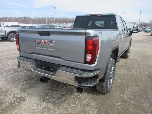 New 2026 GMC Sierra 3500 SLE w/ SLE Value Package image 5