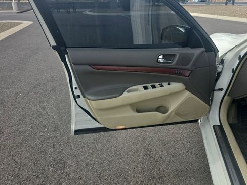 Used 2007 INFINITI G35 x Sedan w/ Premium Pkg image 11