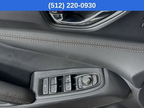 Used 2025 Subaru Ascent Bronze Edition image 22