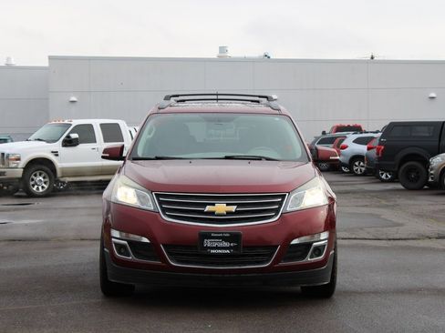 Used 2016 Chevrolet Traverse LT w/ LPO, 'HIT The Road' Package image 9