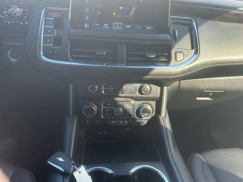 Used 2023 Chevrolet Tahoe LT image 32