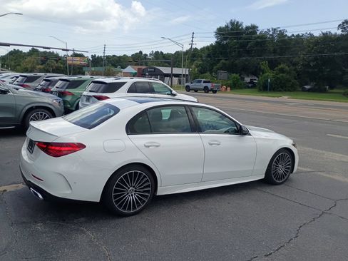 Used 2023 Mercedes-Benz C 300 Sedan image 5