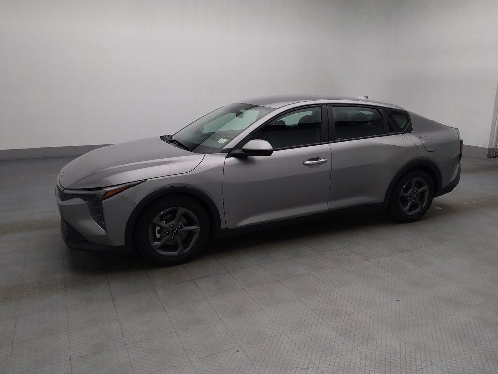 Used 2025 Kia K4 FWD image 2