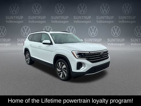 Used 2024 Volkswagen Atlas SE w/ Panoramic Sunroof Package AWD/4WD image 5