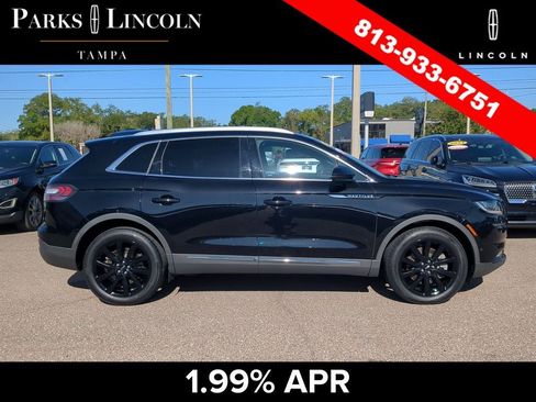Certified 2022 Lincoln Nautilus Reserve w/ Equipment Group 202A AWD/4WD image 3