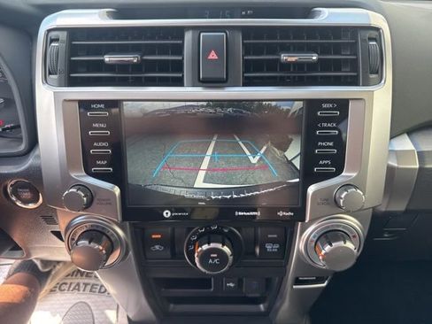 Used 2024 Toyota 4Runner SR5 Premium w/ Moonroof Package RWD image 18