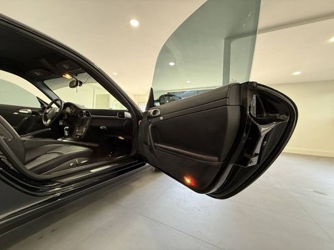 Used 2007 Porsche 911 Turbo AWD/4WD image 20
