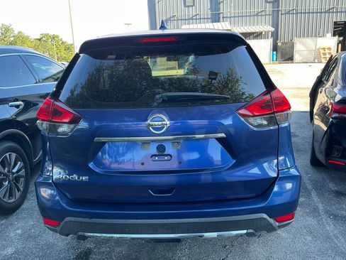 Used 2018 Nissan Rogue S FWD image 6