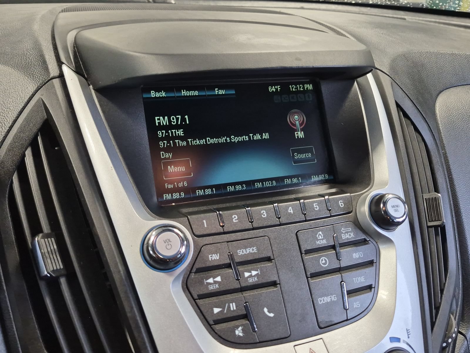 Used 2016 Chevrolet Equinox LT w/ Convenience Package FWD image 27