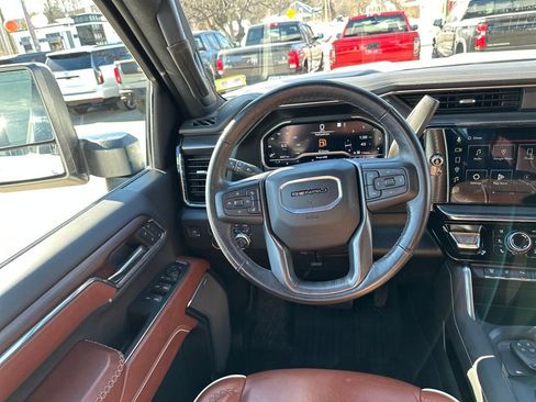 Used 2024 GMC Sierra 2500 Denali Ultimate w/ Snow Plow Prep/Camper Package image 14