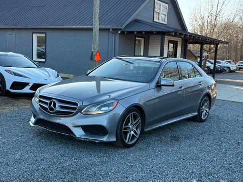 Used 2014 Mercedes-Benz E 350 4MATIC Sedan w/ Premium 1 Package image 5