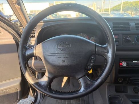 Used 2000 Nissan Xterra XE RWD image 27