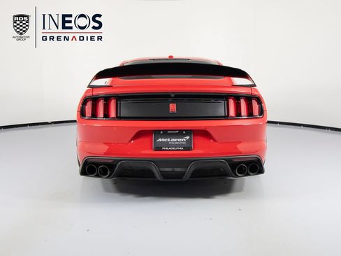 Used 2017 Ford Mustang Shelby GT350R RWD image 7