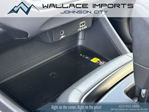 Used 2024 Subaru Crosstrek 2.0i w/ Crosstrek Mirror Package AWD/4WD image 26