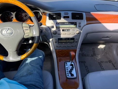 Used 2005 Lexus ES 330 image 13
