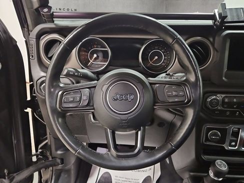 Used 2020 Jeep Wrangler Sport image 13