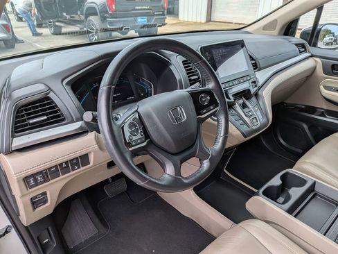 Used 2019 Honda Odyssey EX-L image 13