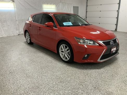 Used 2014 Lexus CT 200h FWD image 4