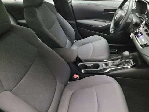 Used 2022 Toyota Corolla LE FWD image 21