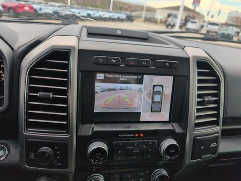 Used 2018 Ford F150 Platinum w/ Equipment Group 701A Luxury image 20