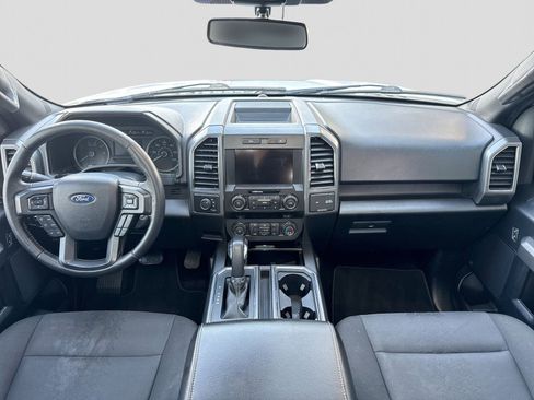 Used 2020 Ford F150 XLT w/ Equipment Group 302A Luxury AWD/4WD image 18