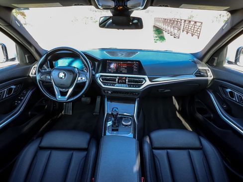 Used 2019 BMW 330i xDrive 330i xDrive w/ Convenience Package image 2