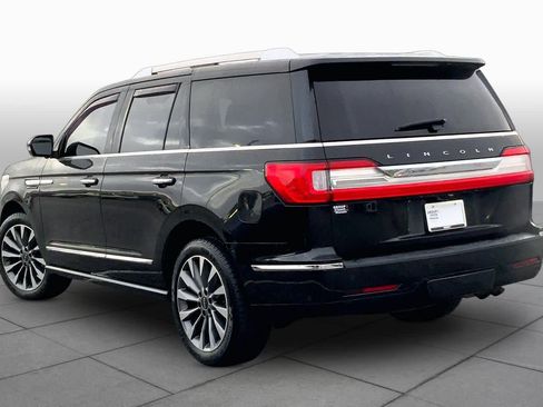 Used 2018 Lincoln Navigator Select w/ Technology Package RWD image 12