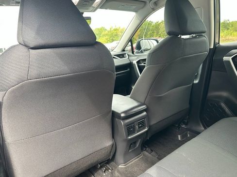 Used 2024 Toyota RAV4 LE FWD image 19