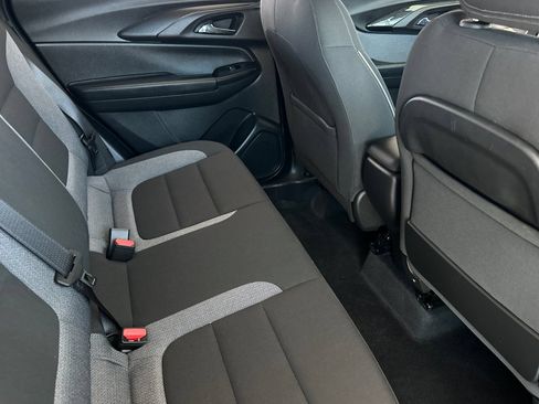 Used 2023 Chevrolet TrailBlazer LT FWD image 18