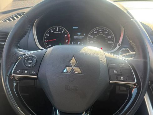 Used 2025 Mitsubishi Eclipse Cross SEL AWD/4WD image 19
