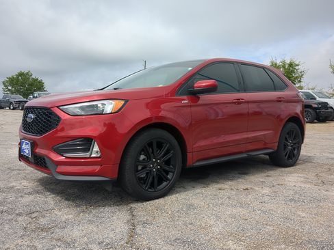 Certified 2022 Ford Edge ST-Line AWD/4WD image 6