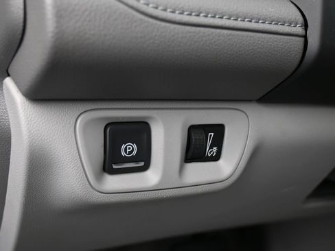 Used 2019 GMC Acadia SLE w/ Driver Alert Package I image 14