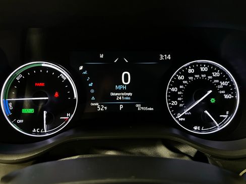 Certified 2023 Toyota Sienna Limited image 17