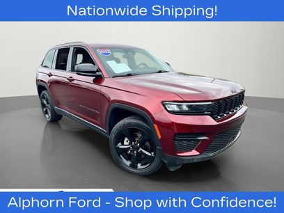 Used 2022 Jeep Grand Cherokee Altitude
