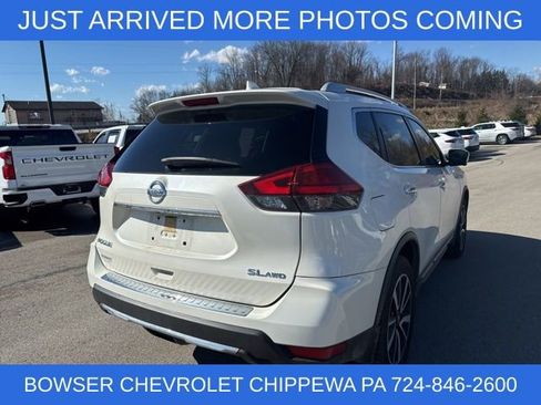 Used 2017 Nissan Rogue SL w/ SL Premium Package image 8