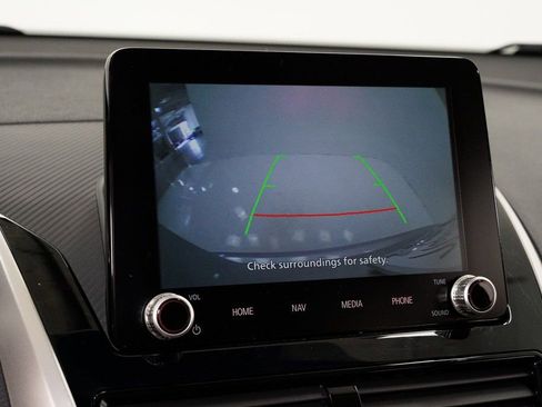 Used 2023 Mitsubishi Eclipse Cross SE image 13