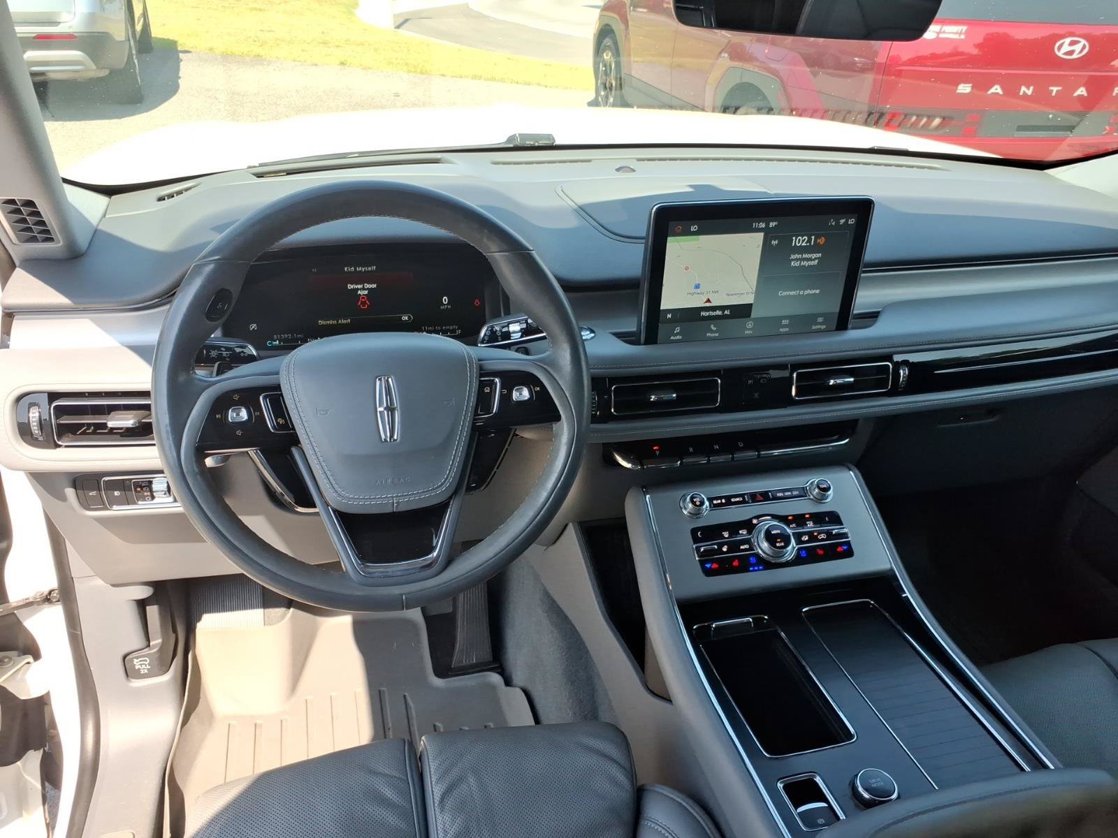Used 2020 Lincoln Aviator Reserve w/ Equipment Group 202A AWD/4WD image 14