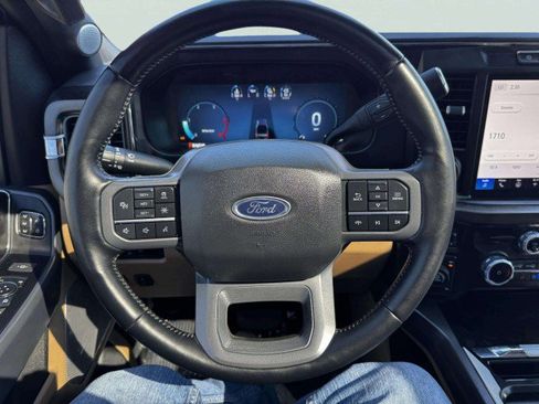 Used 2023 Ford F250 Lariat w/ Lariat Ultimate Package image 31