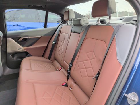 Certified 2024 BMW 540i xDrive 540i xDrive w/ Premium Package image 38