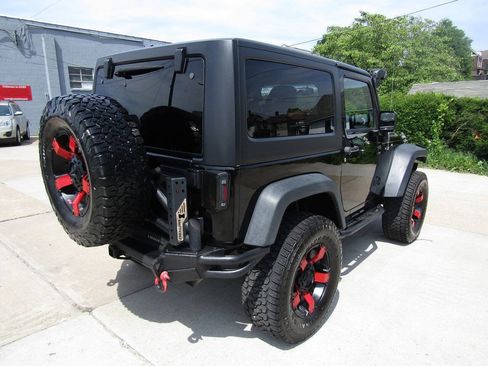 Used 2016 Jeep Wrangler Sport AWD/4WD image 6