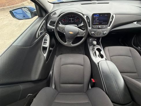 Used 2023 Chevrolet Malibu LT image 18