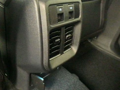 New 2026 Ford Bronco Outer Banks w/ Sasquatch Package AWD/4WD image 12