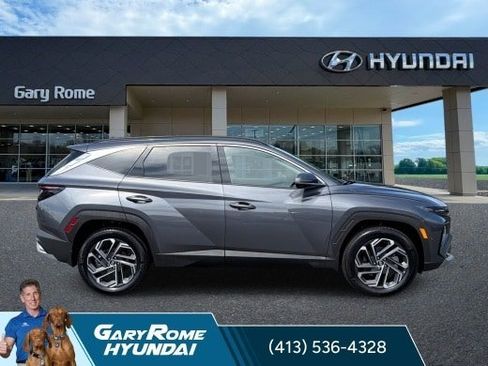 Used 2025 Hyundai Tucson Limited AWD/4WD image 11