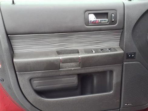 Used 2019 Ford Flex SEL w/ Equipment Group 202A FWD image 13