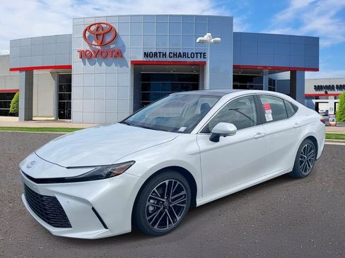 New 2026 Toyota Camry XLE FWD image 4